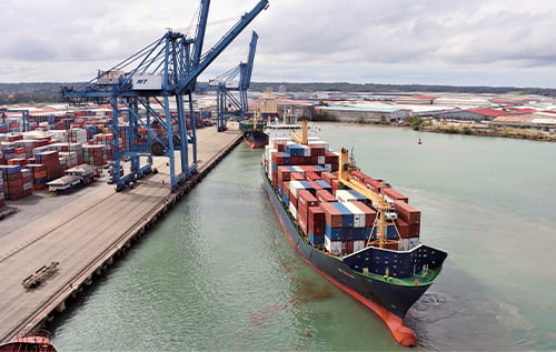 Transporte Marítimo Crowley entre Estados Unidos y Panama